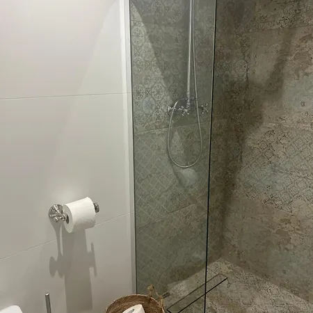 Nad Jeziorami Niedźwiady Ślesin