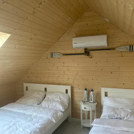 Willa Nad Jeziorami Niedźwiady Ślesin